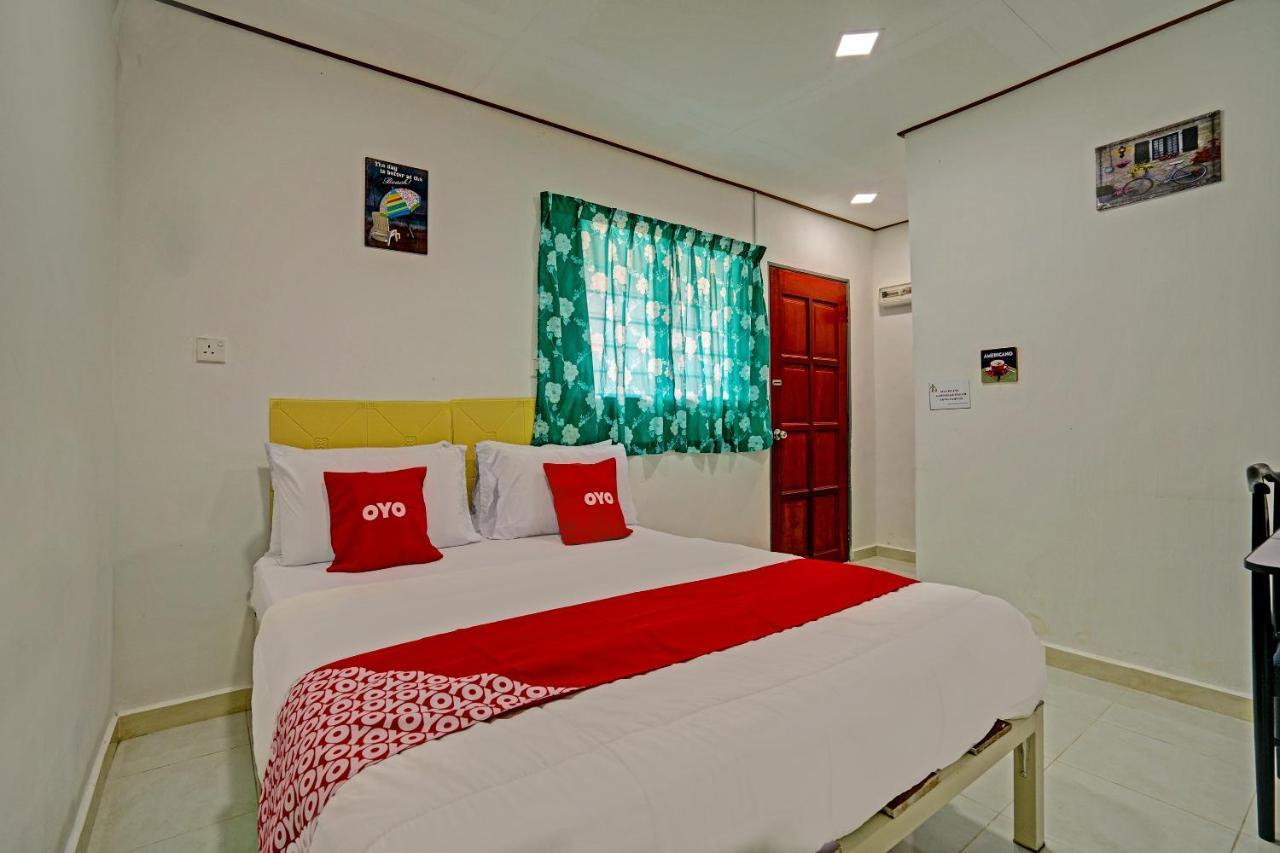 Kampong Raja Capital O 90423 Teratai Chalet酒店 外观 照片