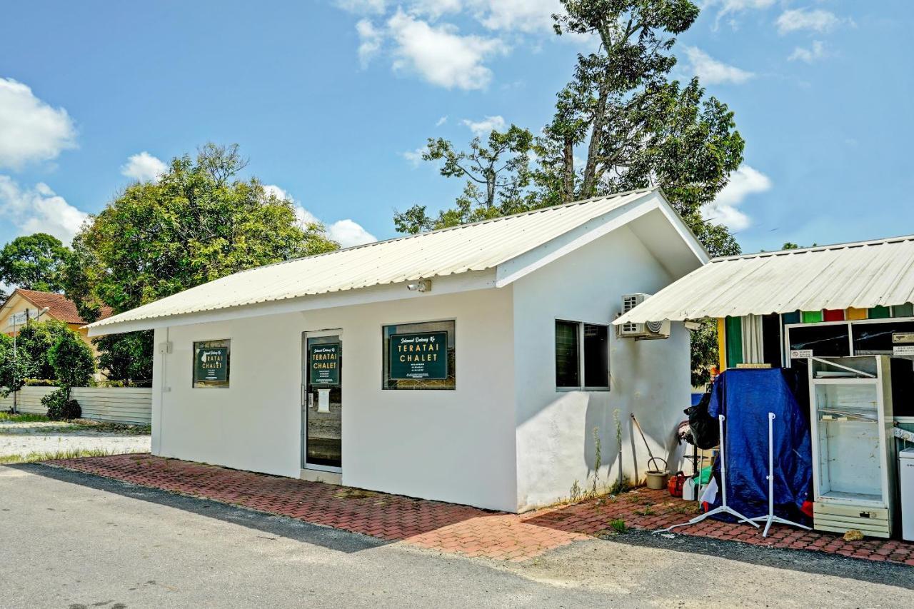 Kampong Raja Capital O 90423 Teratai Chalet酒店 外观 照片