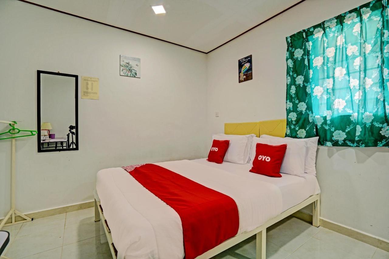 Kampong Raja Capital O 90423 Teratai Chalet酒店 外观 照片